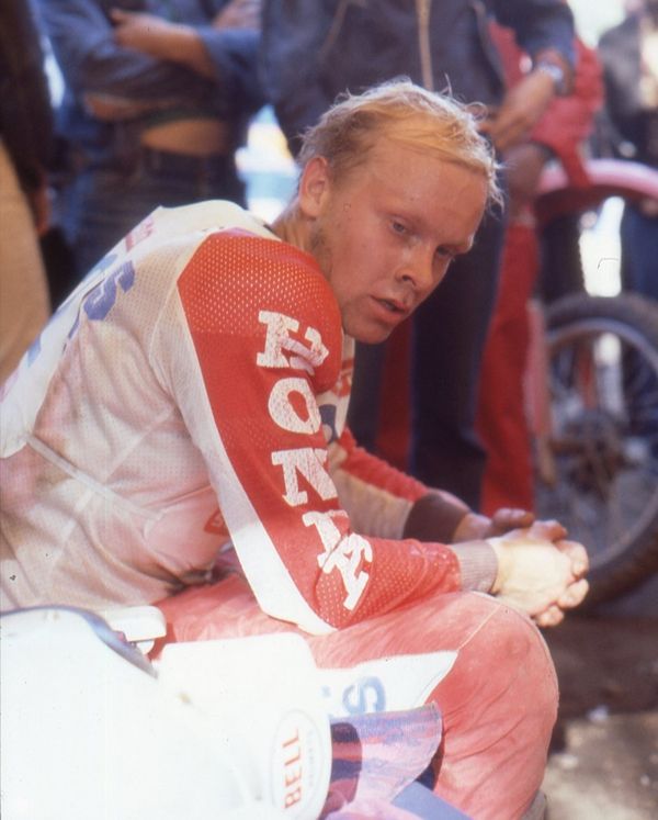 Matti tarkkonen MM-erien tauolla Hyvinkää MM-cross 1978